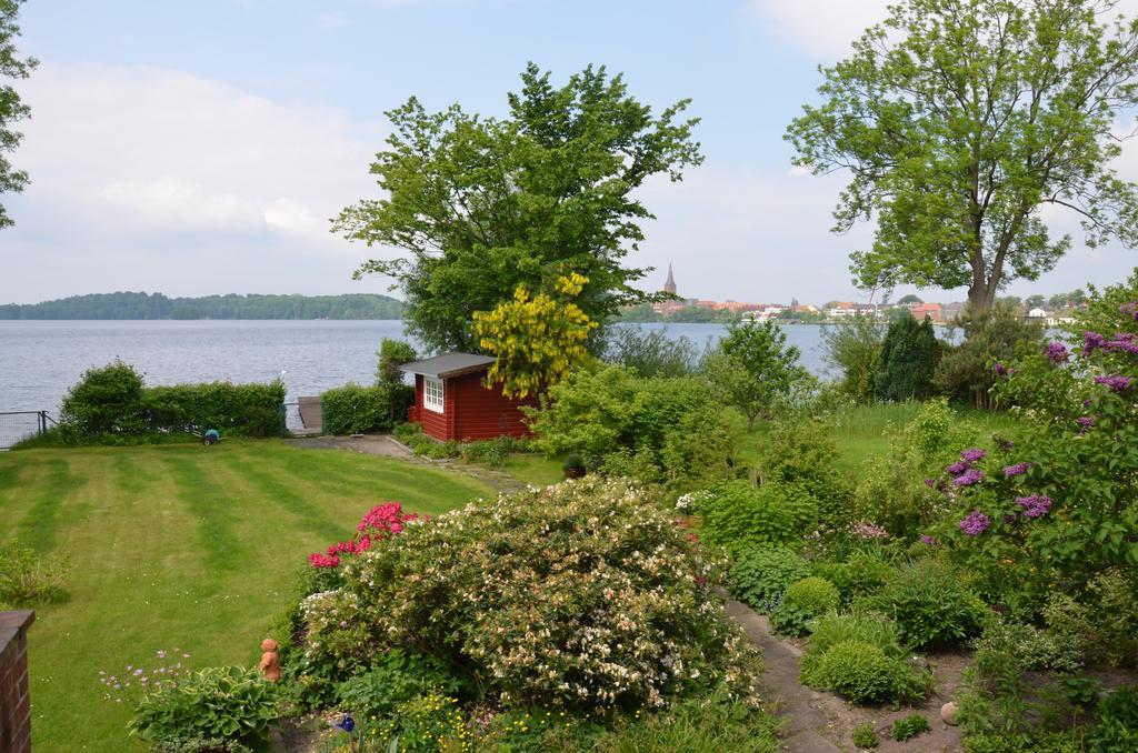 Ferienwohnungen Himmelsstübchen und Gartenstübchen Plön Zimmer foto